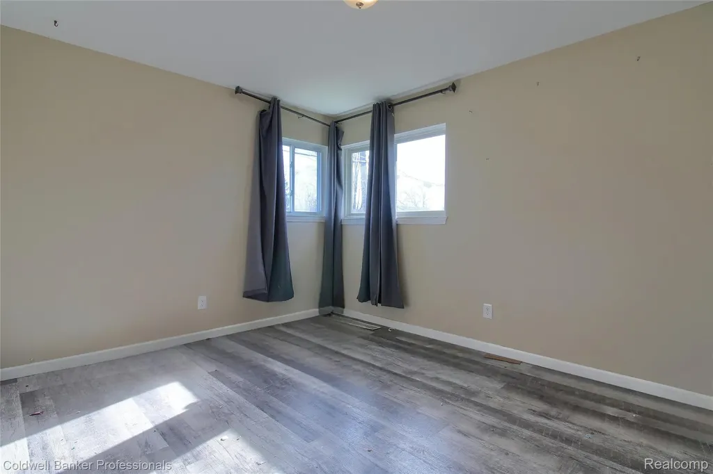 1385 Berkshire Street Westland City MI 48186