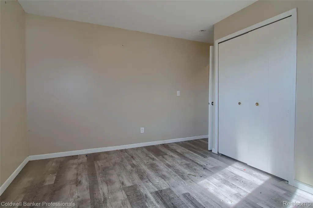 1385 Berkshire Street Westland City MI 48186