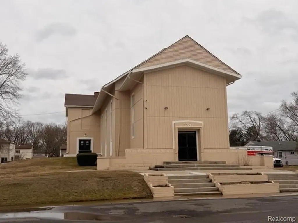 32747 Grand Traverse Street Westland City MI 48186