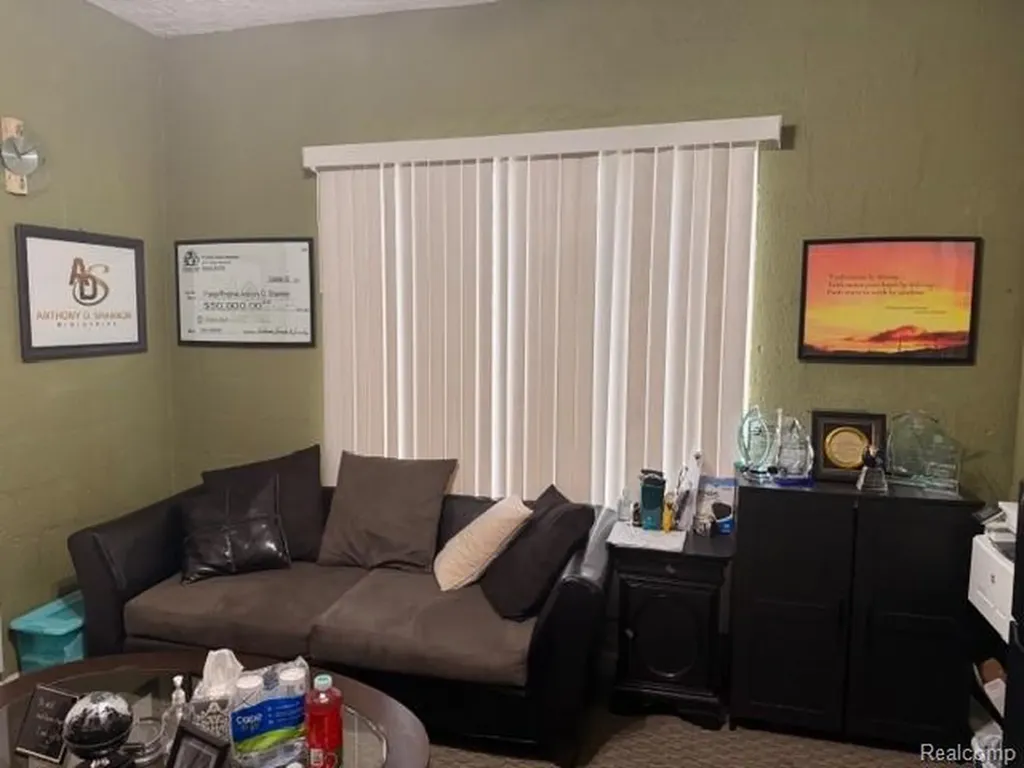 32747 Grand Traverse Street Westland City MI 48186