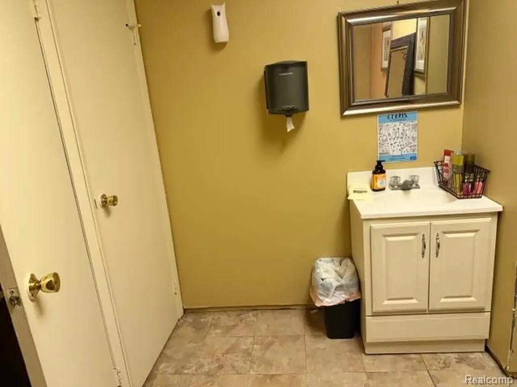 32747 Grand Traverse Street Westland City MI 48186