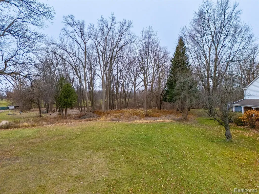 13000 Plumbrook Road Sterling Heights City MI 48312