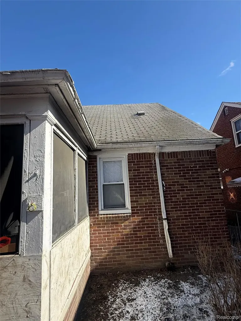 16707 Prevost Street Detroit City MI 48235