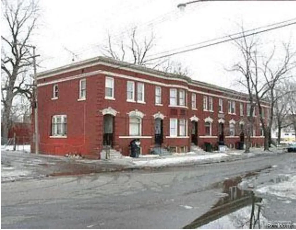1706 Vinewood Street Detroit City MI 48216