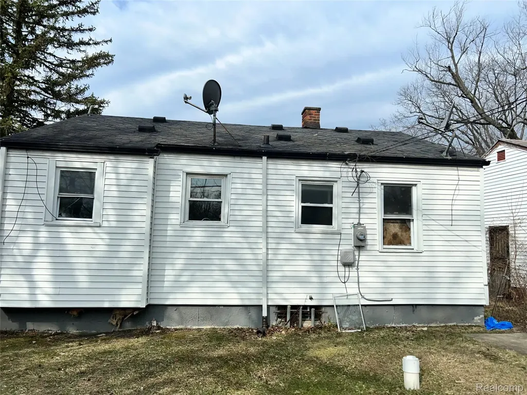 18024 Caldwell Street Detroit City MI 48234
