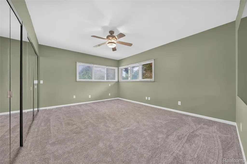 5370 Whipple Lake Road Independence Charter Township MI 48348