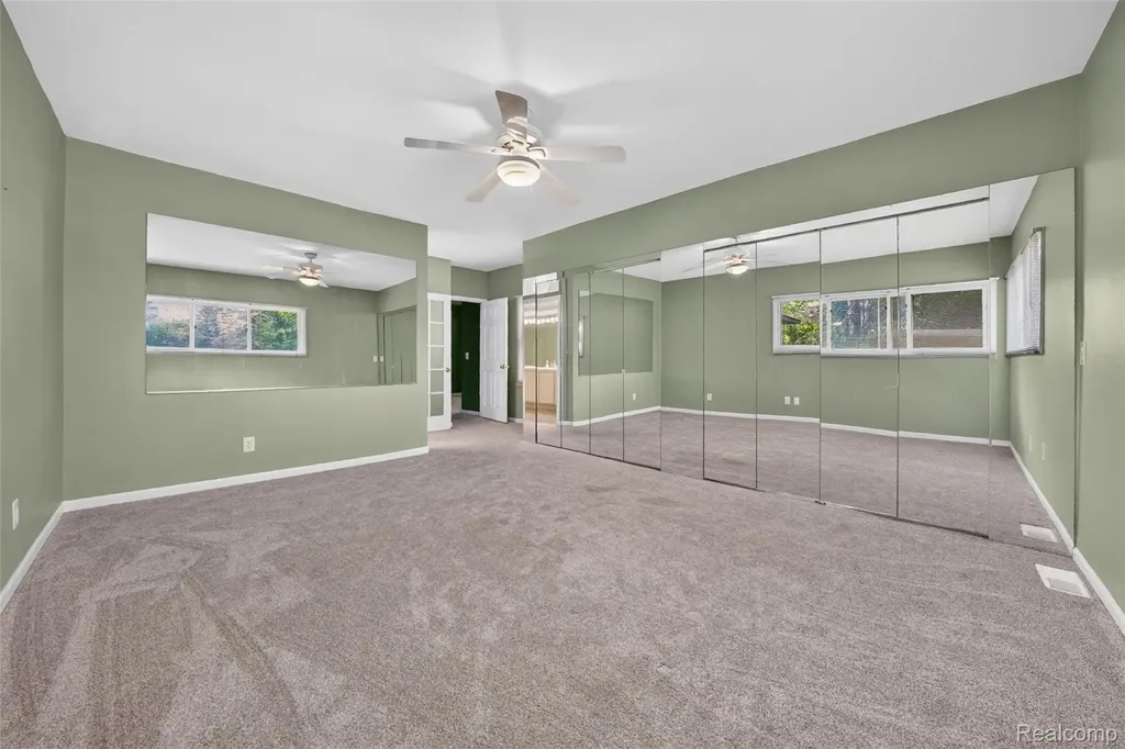 5370 Whipple Lake Road Independence Charter Township MI 48348