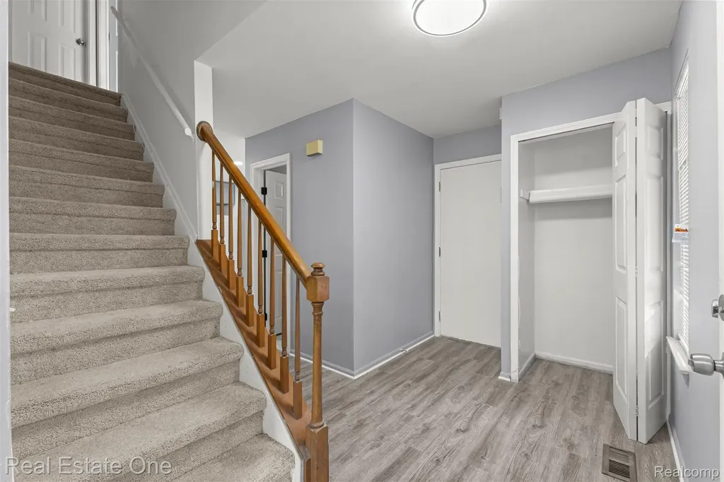 7985 Faircrest Drive Ypsilanti City MI 48197