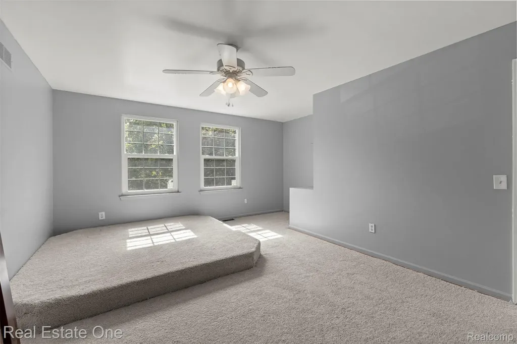7985 Faircrest Drive Ypsilanti City MI 48197