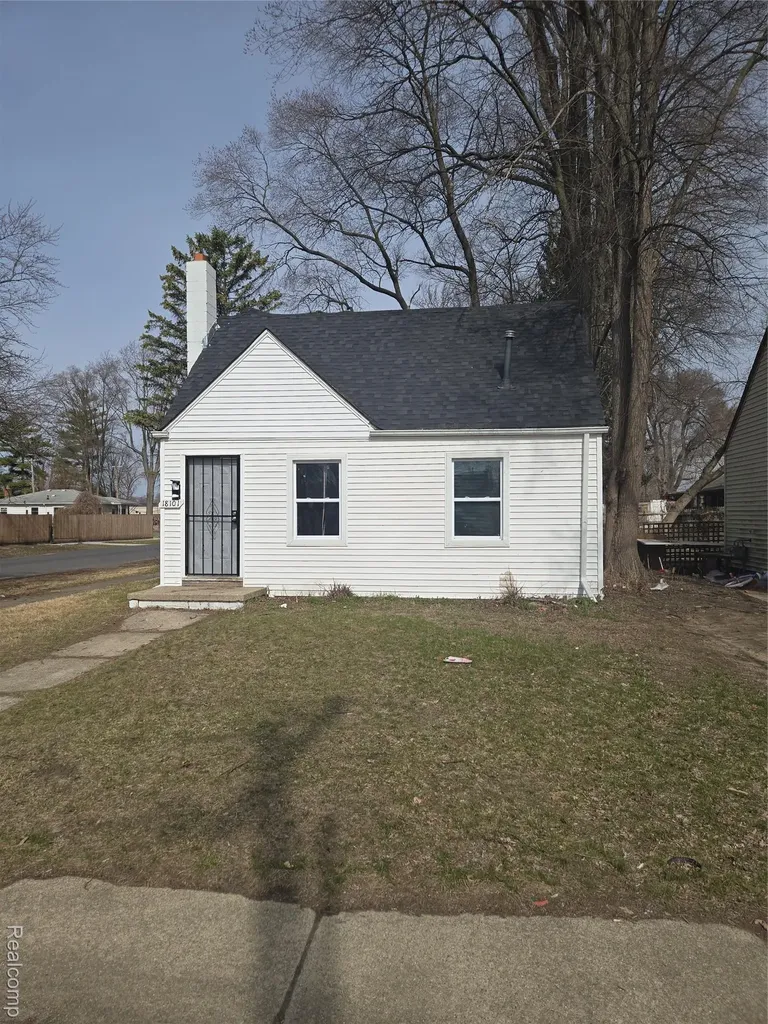 18101 Cornwall Street Detroit City MI 48224