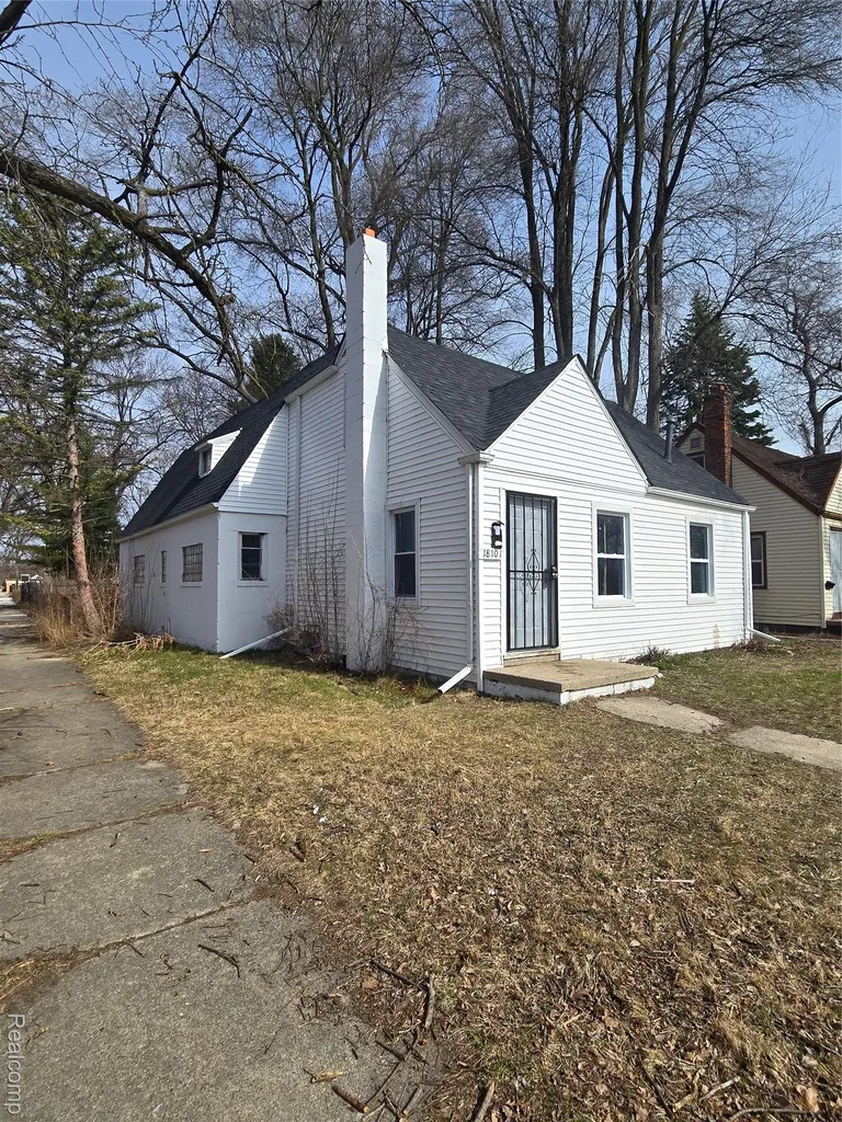 18101 Cornwall Street Detroit City MI 48224