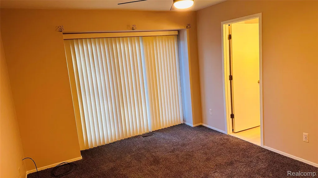 33779 Vista Drive Farmington Hills City MI 48331