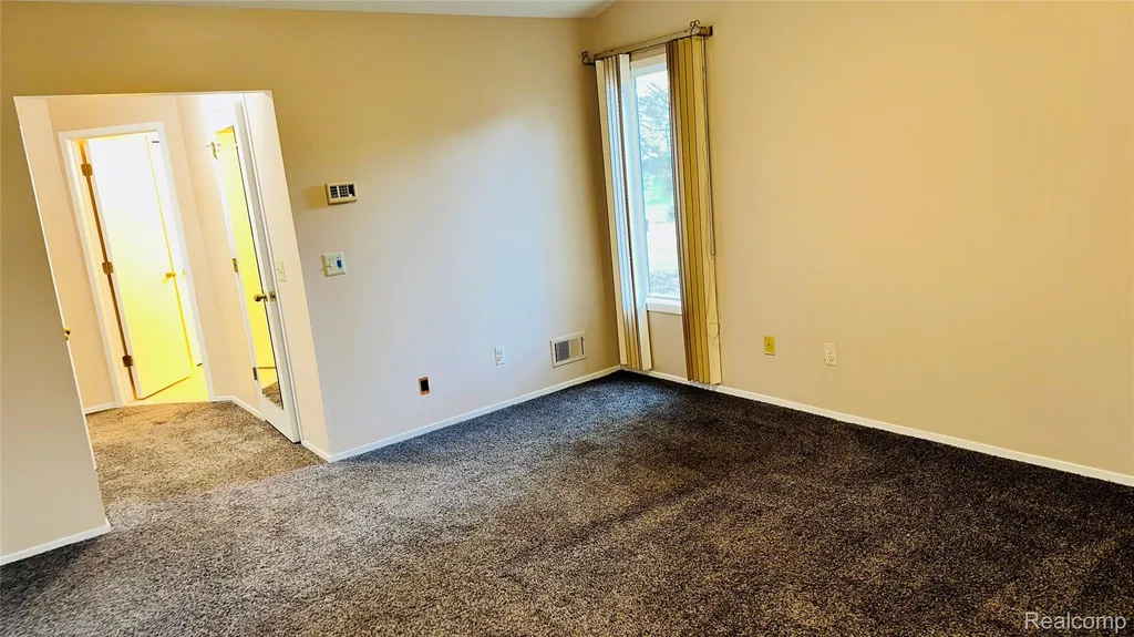 33779 Vista Drive Farmington Hills City MI 48331