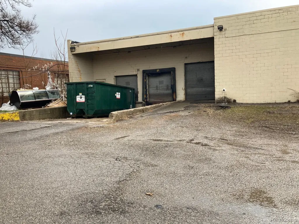 4350 N Oakman Boulevard N Detroit City MI 48204