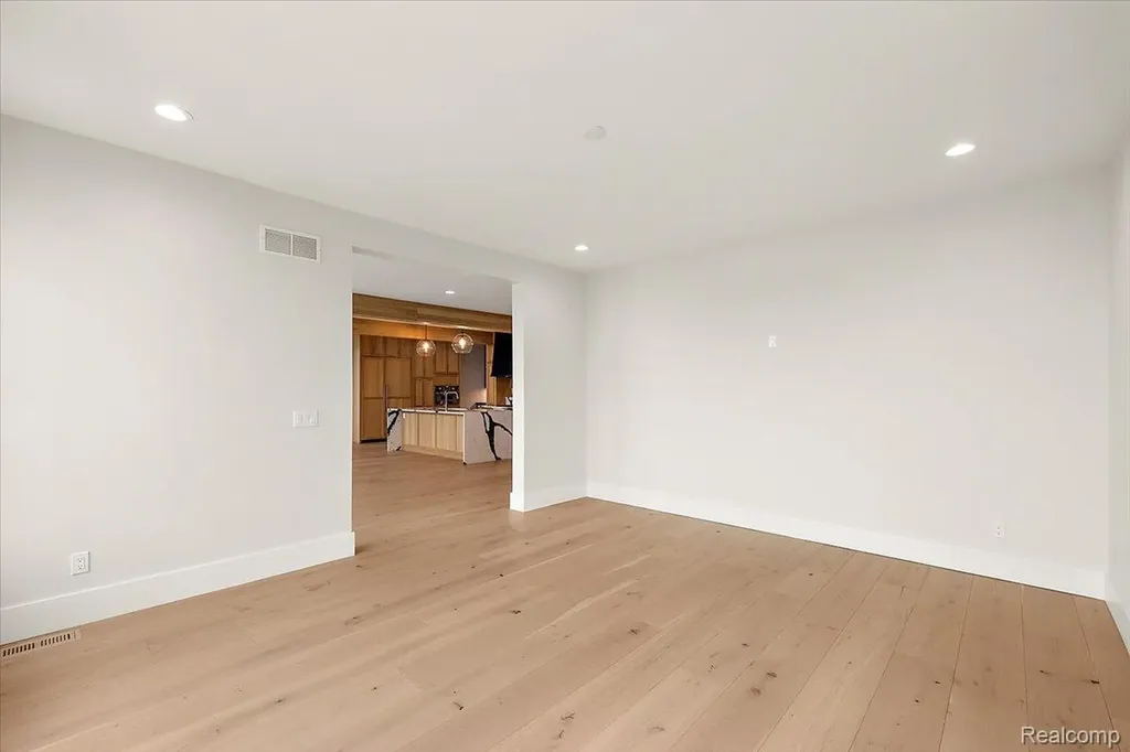 13459 Haddon Street Fenton Charter Township MI 48430