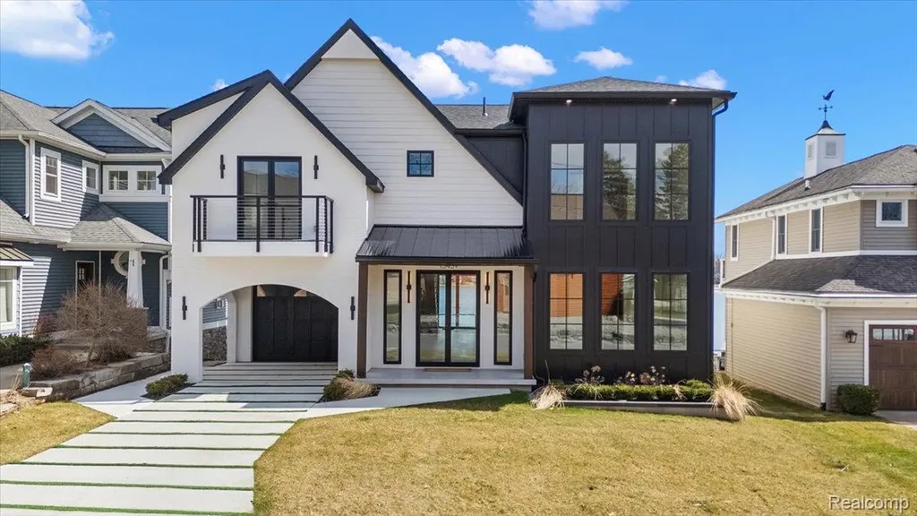 13459 Haddon Street Fenton Charter Township MI 48430