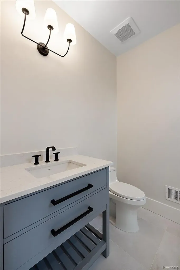 13459 Haddon Street Fenton Charter Township MI 48430