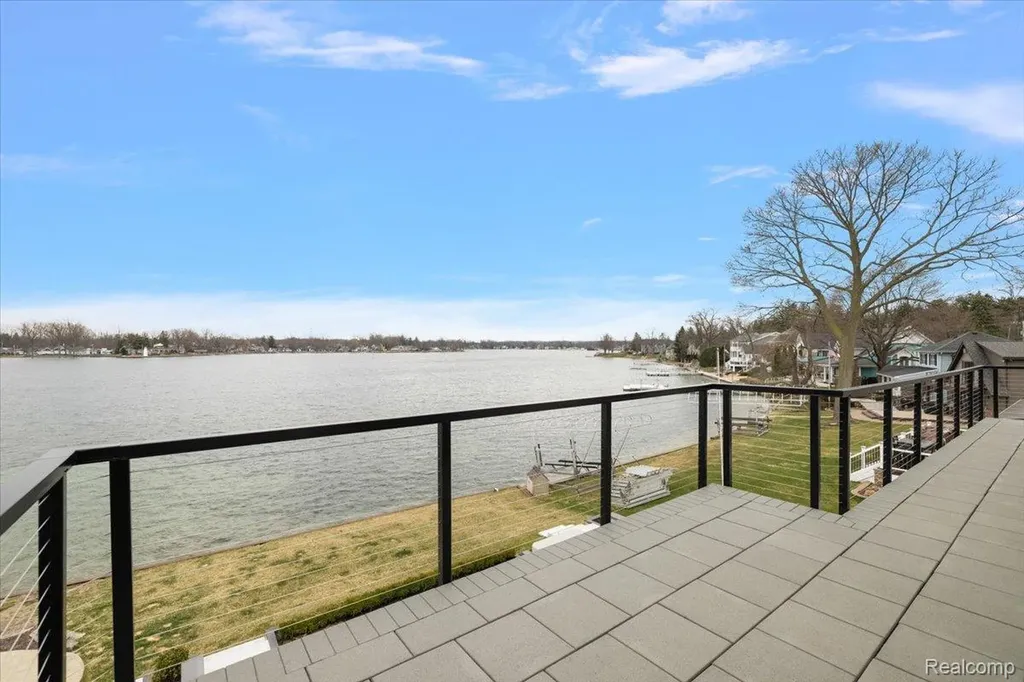 13459 Haddon Street Fenton Charter Township MI 48430