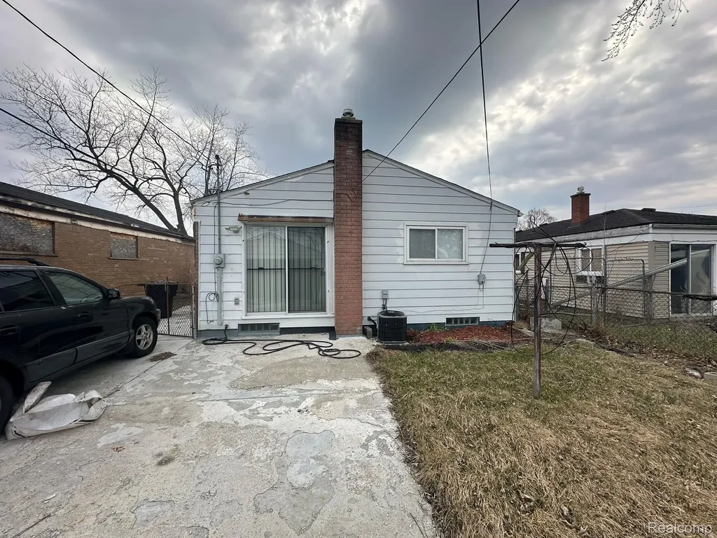 20135 Ilene Street Detroit City MI 48221