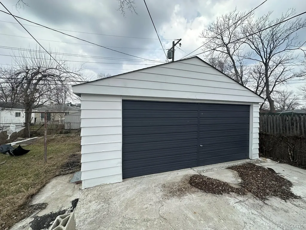 20135 Ilene Street Detroit City MI 48221