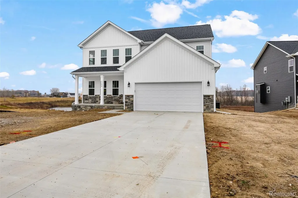 1154 Brendan Bay Drive Grand Blanc Charter Township MI 48439