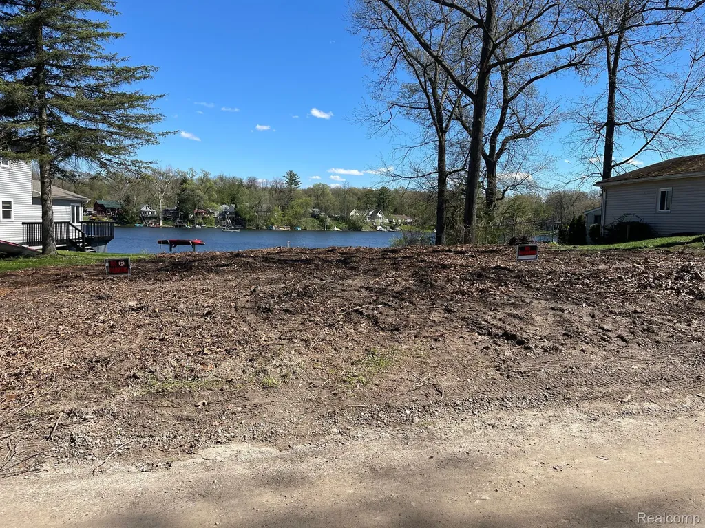 0000 Clark Lake Road Brighton Township MI 48114