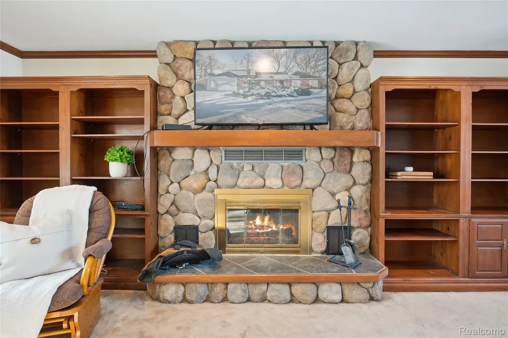 4300 W Bacon Road Hillsdale Township MI 49242