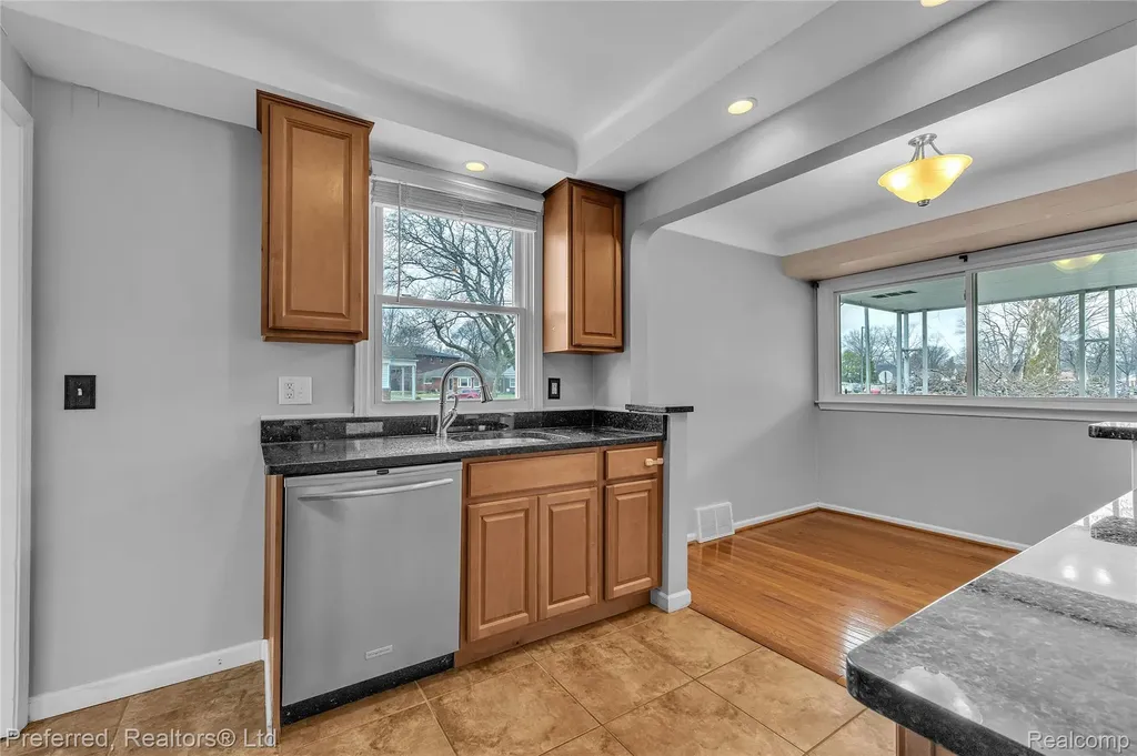 2659 Culver Avenue Dearborn City MI 48124
