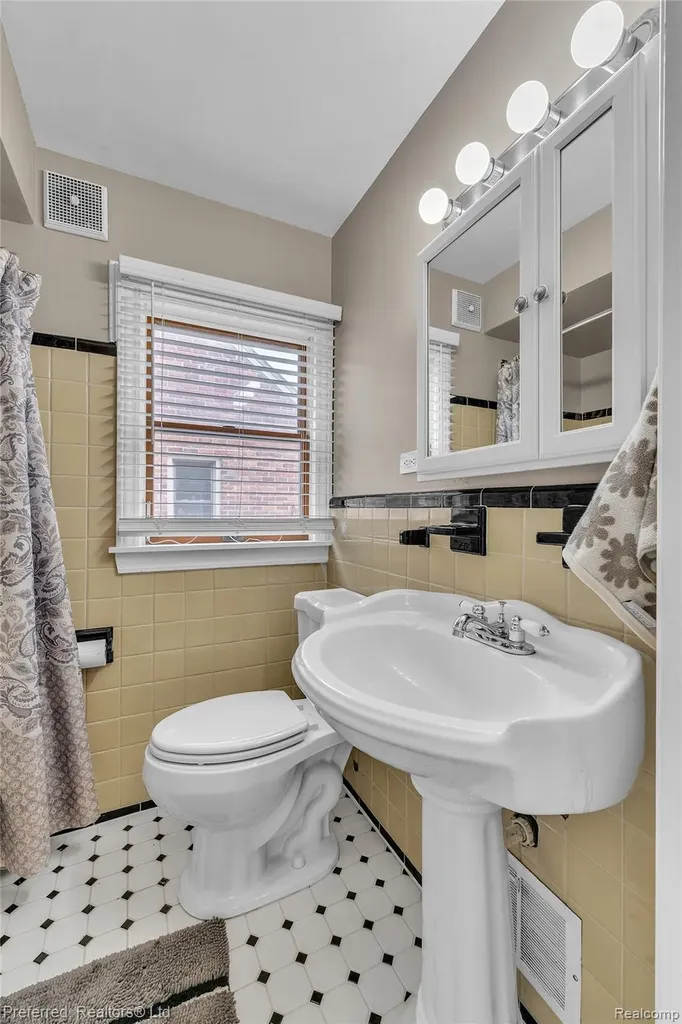 2659 Culver Avenue Dearborn City MI 48124