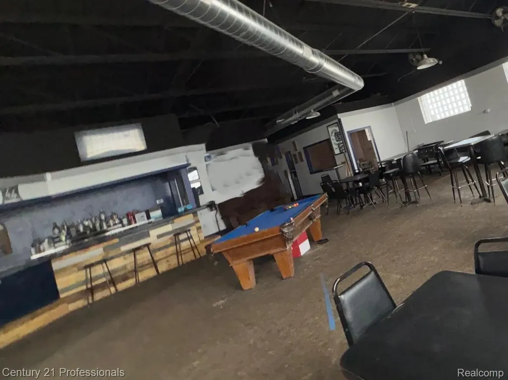 1641-1647 E 7 Mile Road Detroit City MI 48203