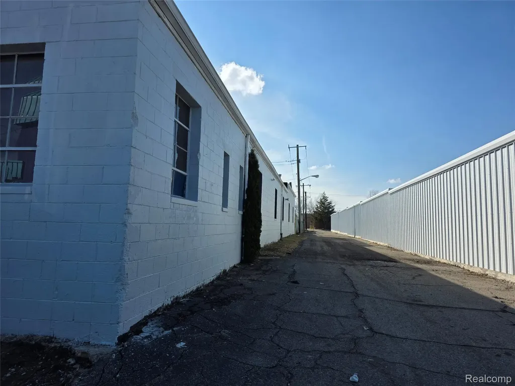 12317 Woodbine Street Redford Charter Township MI 48239