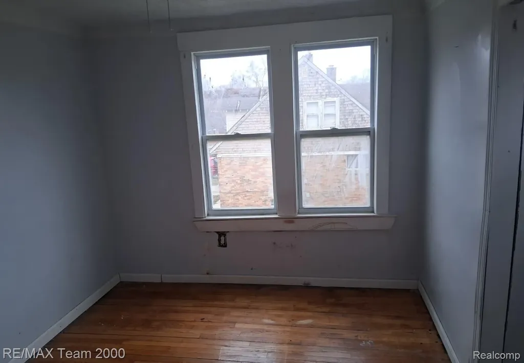 9925 Bishop Street Detroit City MI 48224