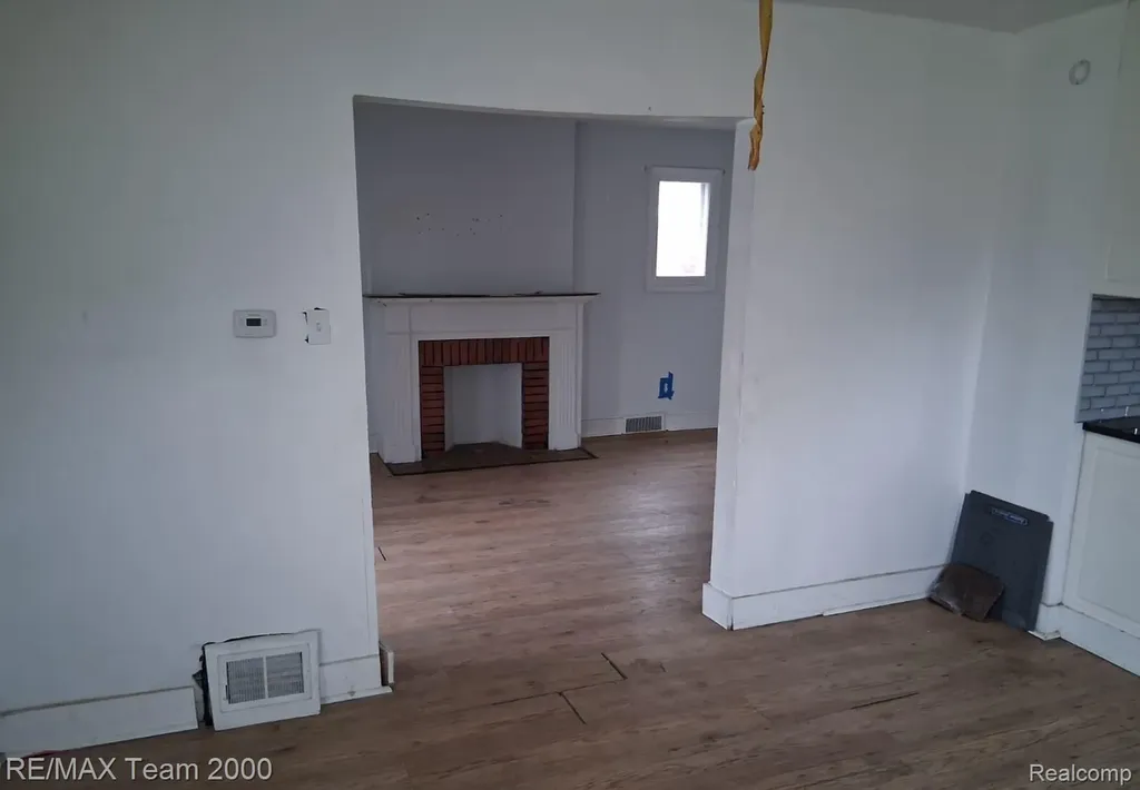 9925 Bishop Street Detroit City MI 48224
