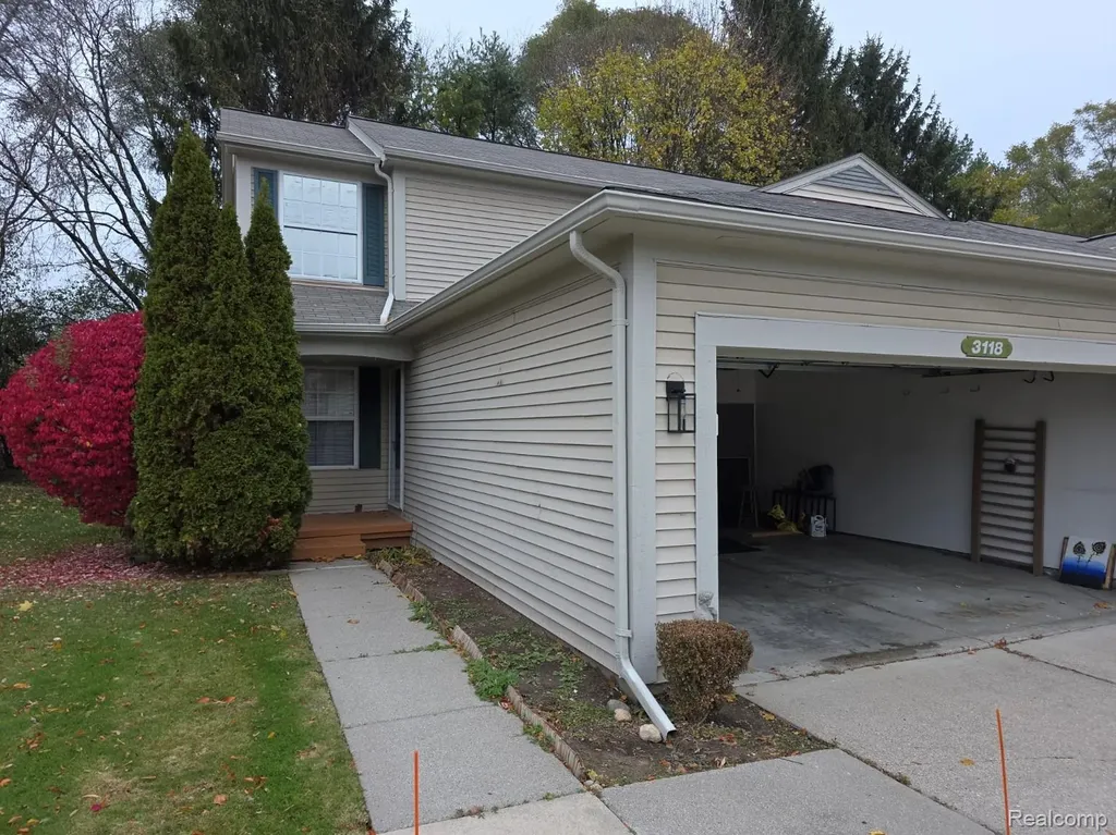 3118 Megan Drive Waterford Charter Township MI 48328