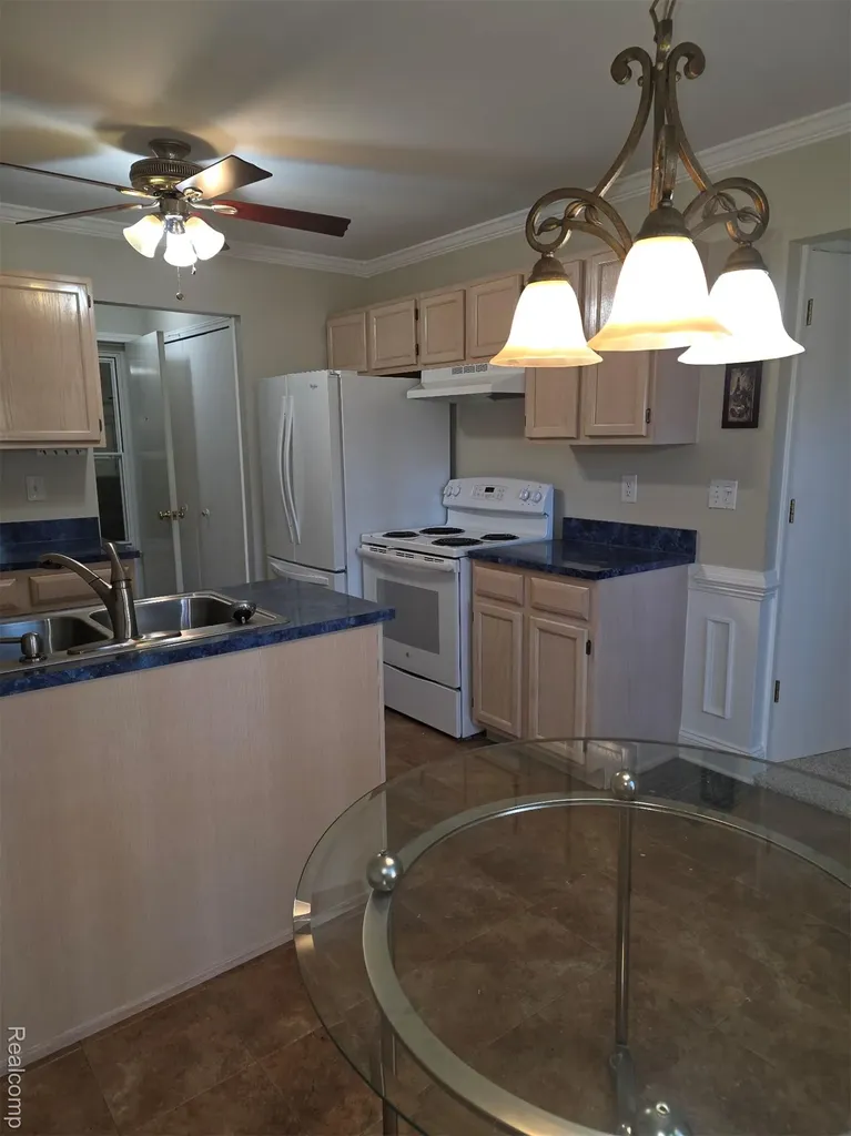 3118 Megan Drive Waterford Charter Township MI 48328