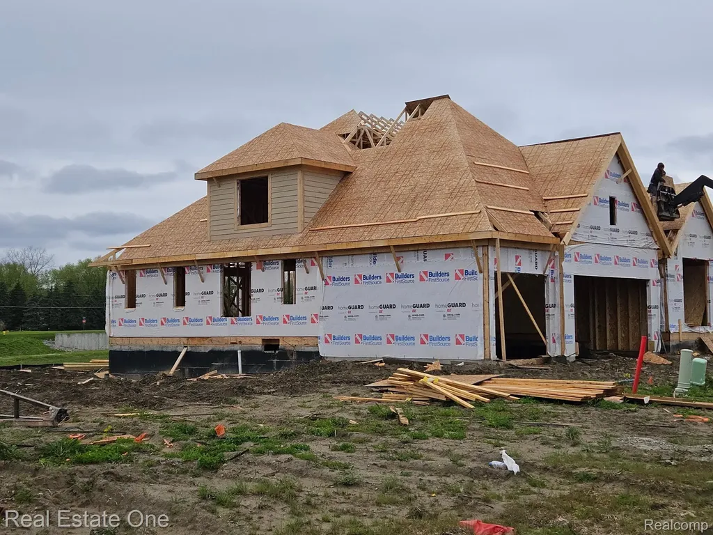 53721 Beck Court Macomb Township MI 48042