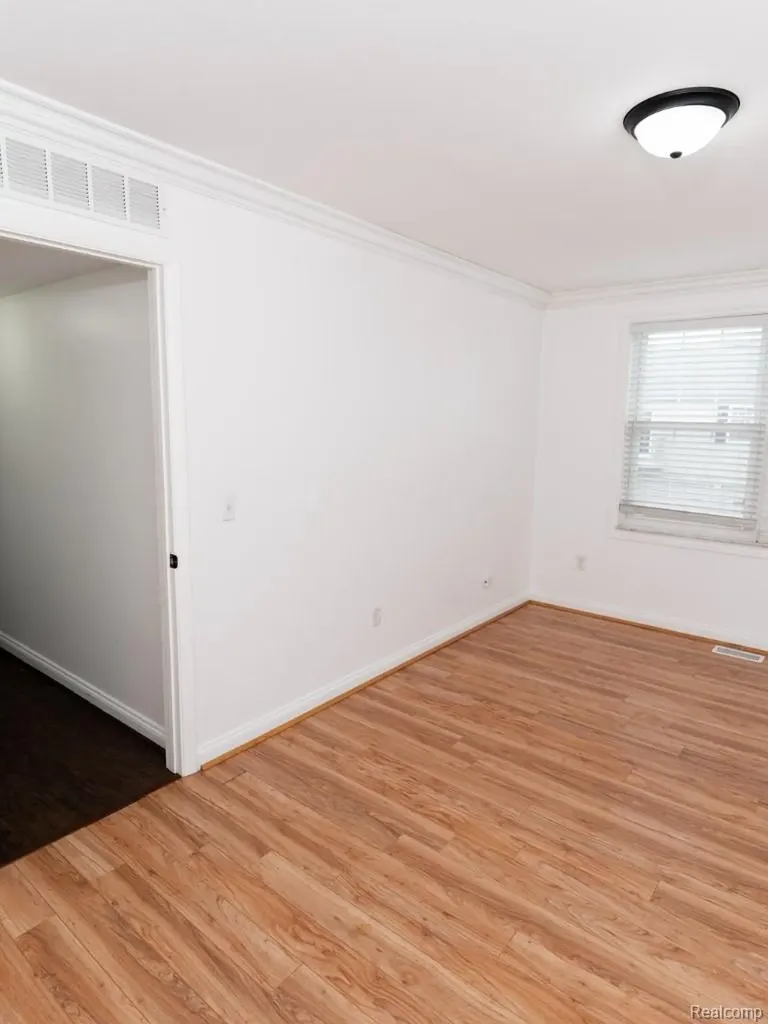 15757 N Franklin Drive Clinton Charter Township MI 48038