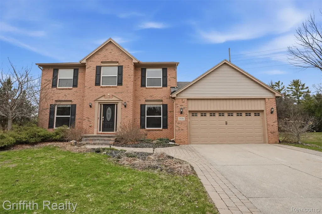 938 Meadowbrook Court Milford Village MI 48381