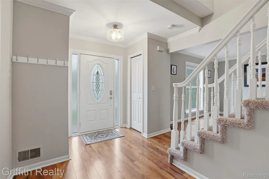 938 Meadowbrook Court Milford Village MI 48381