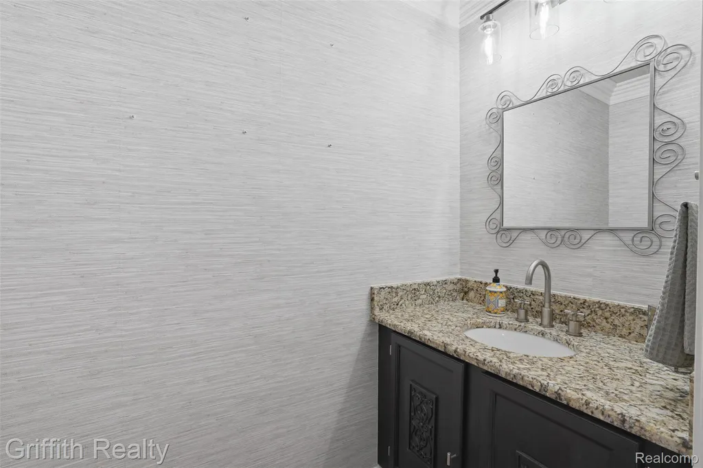 938 Meadowbrook Court Milford Village MI 48381