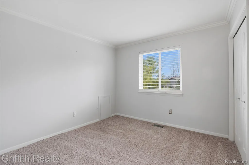 938 Meadowbrook Court Milford Village MI 48381