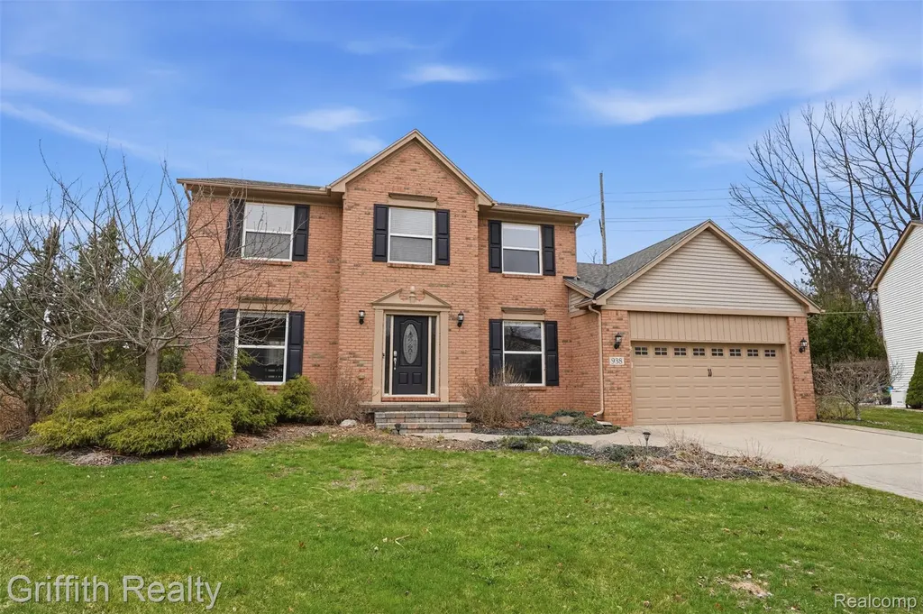 938 Meadowbrook Court Milford Village MI 48381