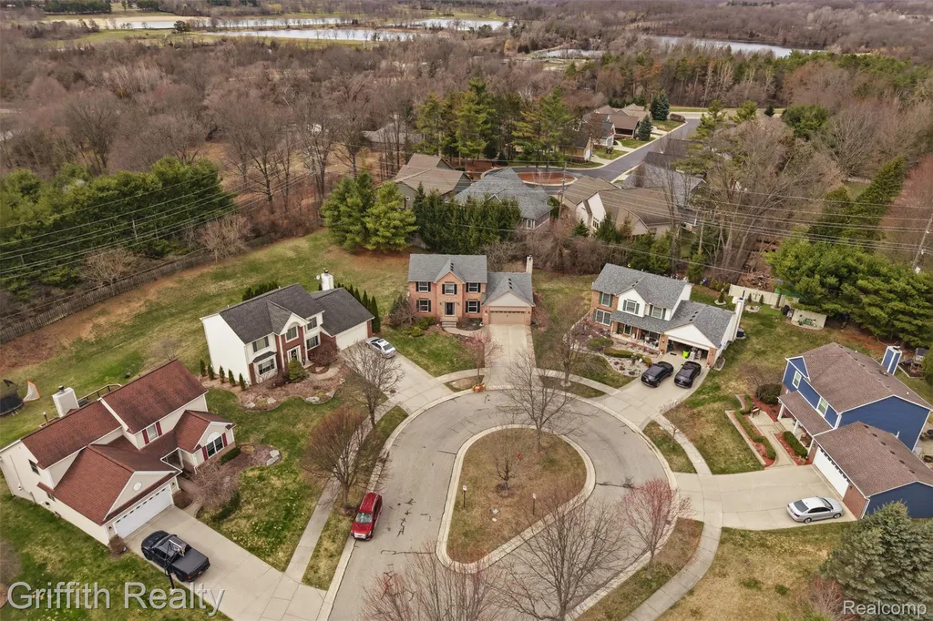 938 Meadowbrook Court Milford Village MI 48381