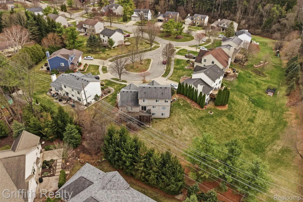 938 Meadowbrook Court Milford Village MI 48381
