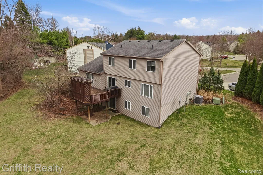 938 Meadowbrook Court Milford Village MI 48381