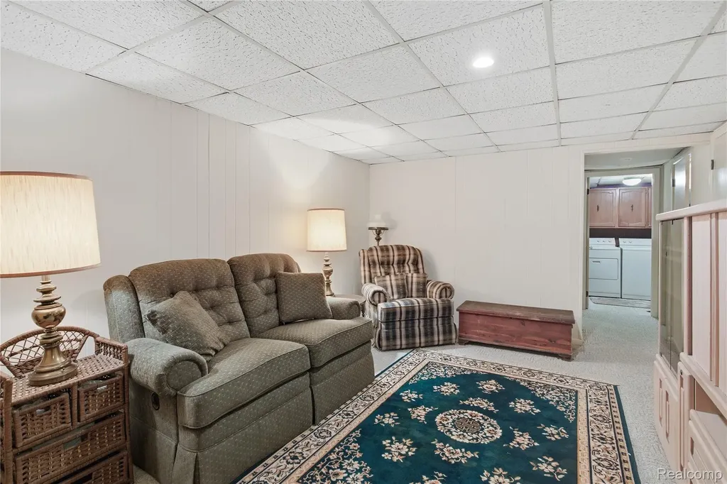 25126 Franklin Terrace Franklin Terrace South Lyon City MI 48178