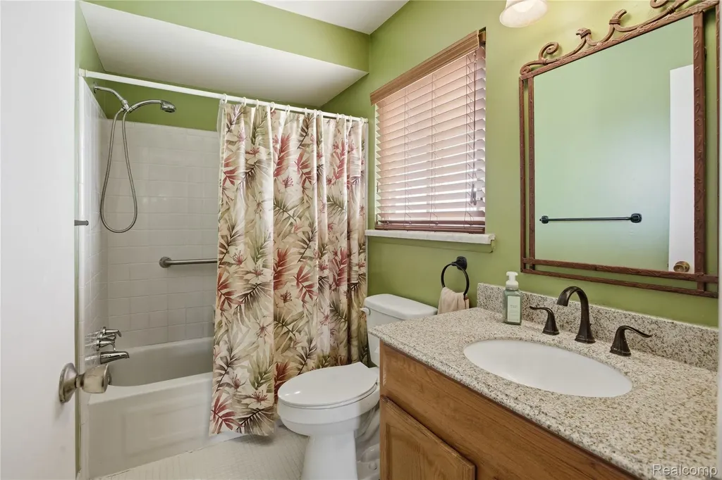 25126 Franklin Terrace Franklin Terrace South Lyon City MI 48178