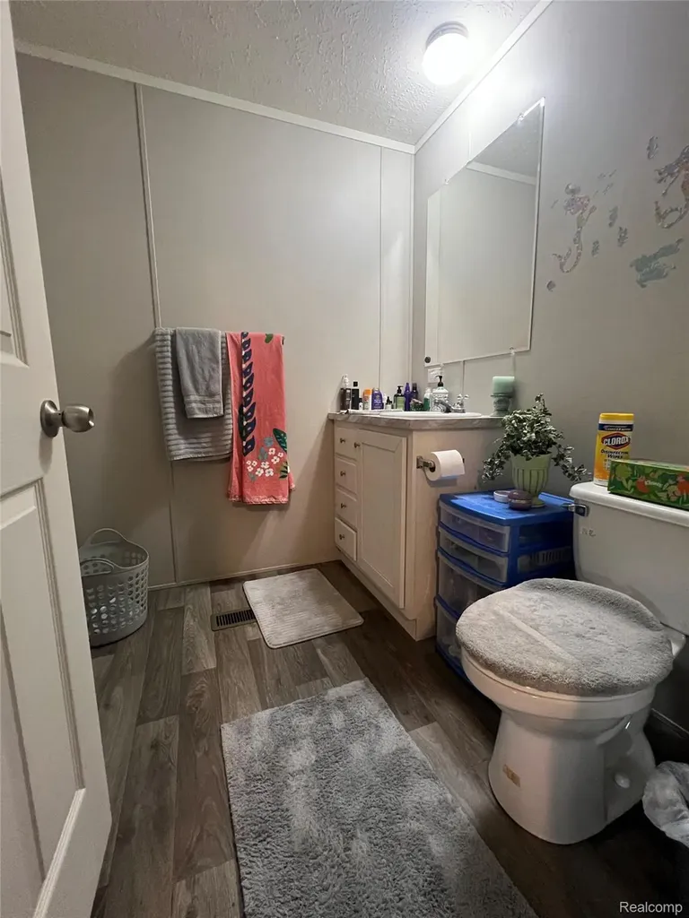 52930 Van Buren Court Chesterfield Township MI 48051