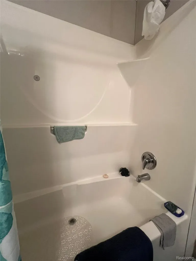 52930 Van Buren Court Chesterfield Township MI 48051