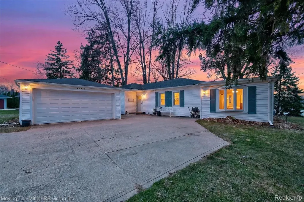 41529 S Interstate 94 Service Drive Van Buren Charter Township MI 48111